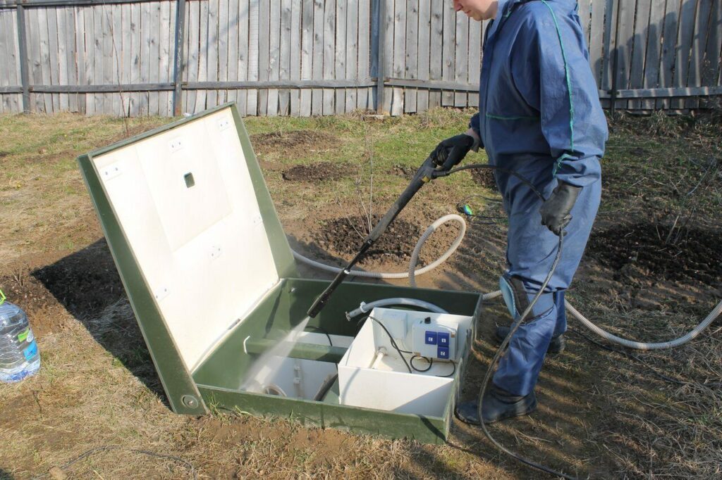 Как провести обслуживание септика